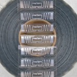 Factory Supply uhf rfid wet inlay with ISO 18000~6C 860~960Mhz for long read range 1~7 m